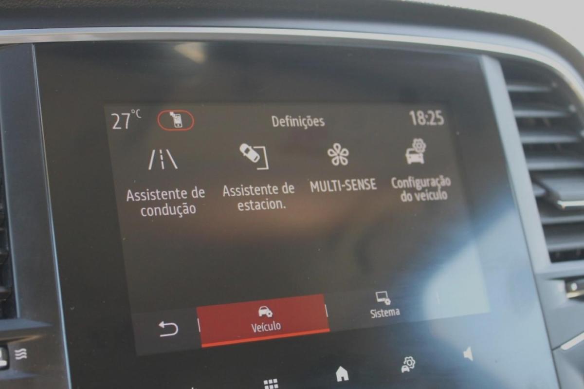 renault-megane-sport-tourer-2022-diesel-1461cc