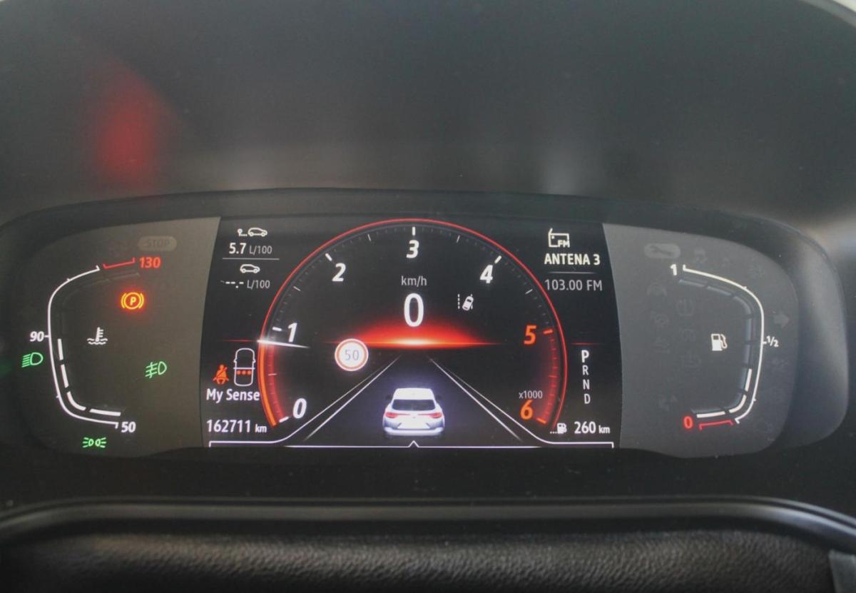 renault-megane-sport-tourer-2022-diesel-1461cc