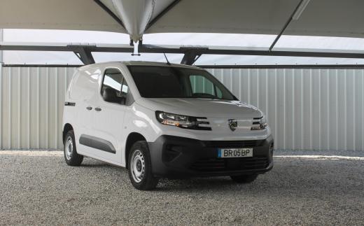 peugeot-partner-2025-diesel-1499cc