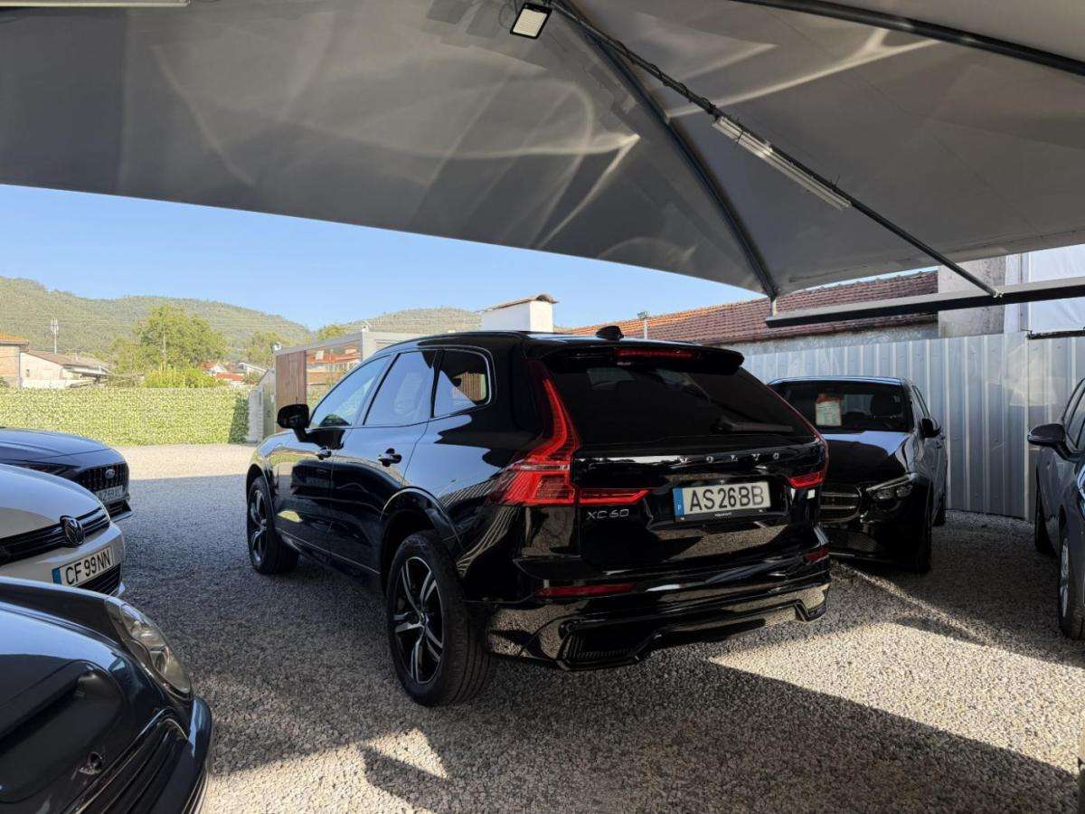volvo-xc60-2022-hibrido-a-gasolina-1969cc