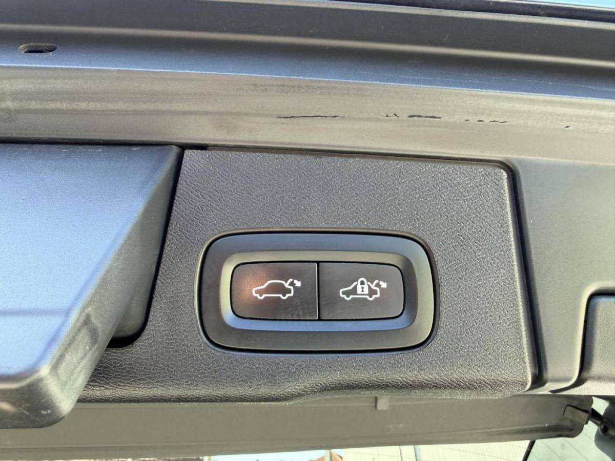 volvo-xc60-2022-hibrido-a-gasolina-1969cc