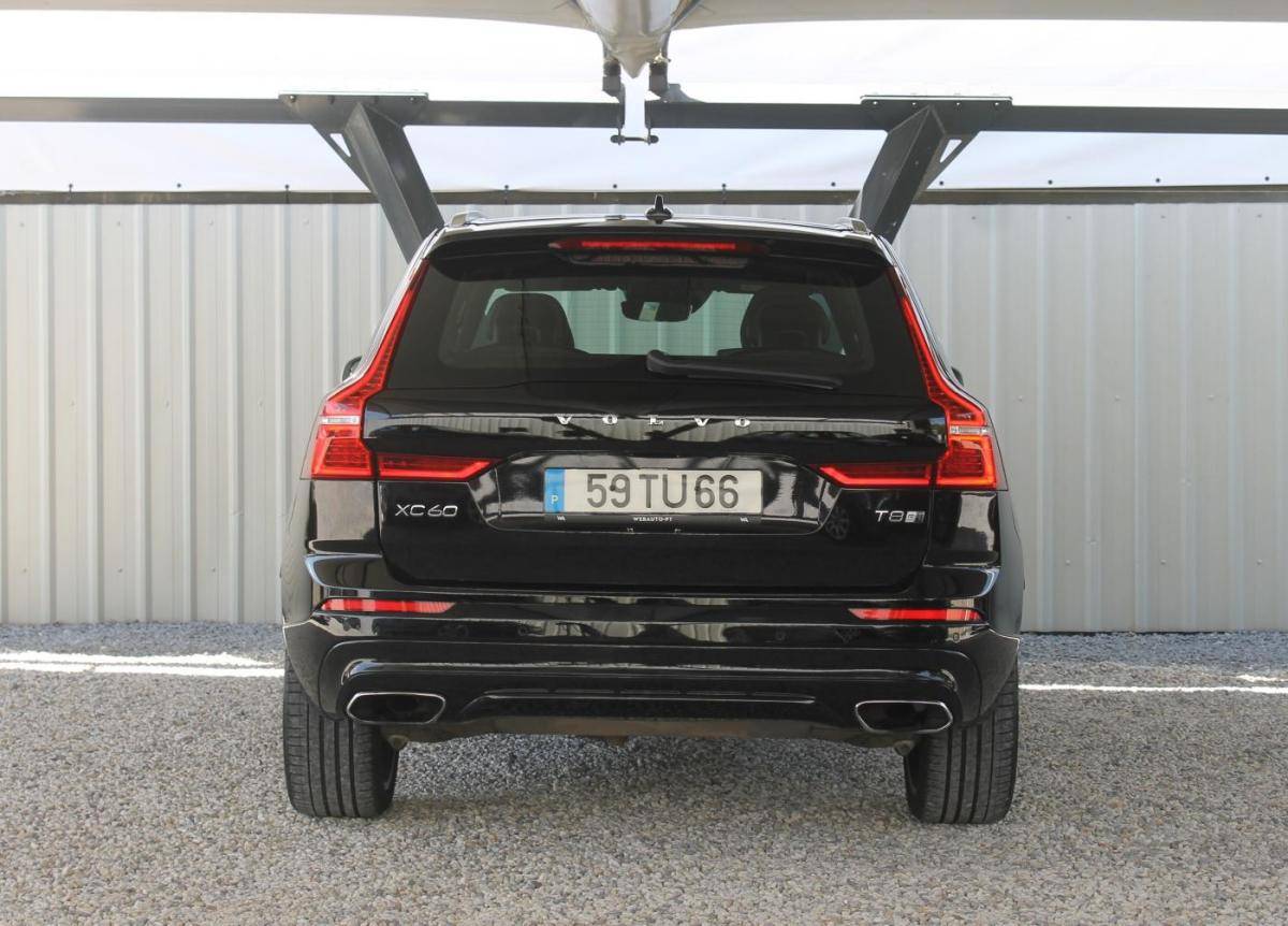 volvo-xc60-2017-hibrido-a-gasolina-1969cc