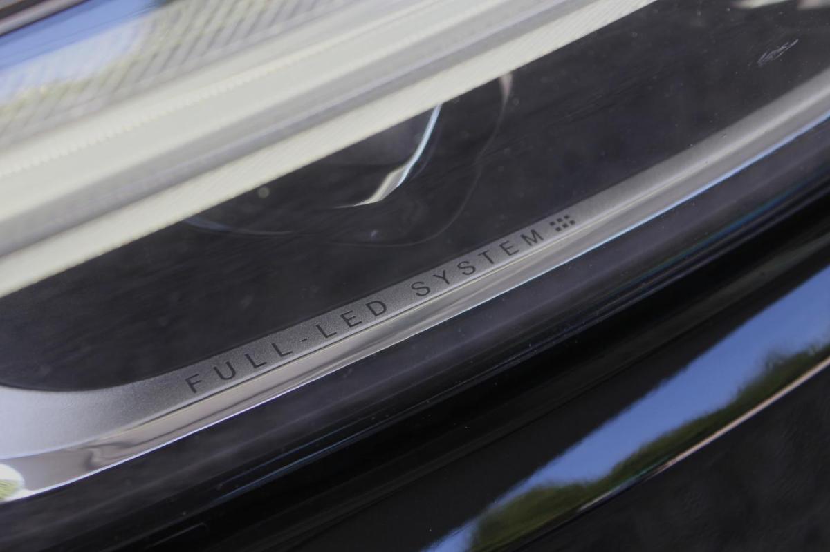 volvo-xc60-2017-hibrido-a-gasolina-1969cc