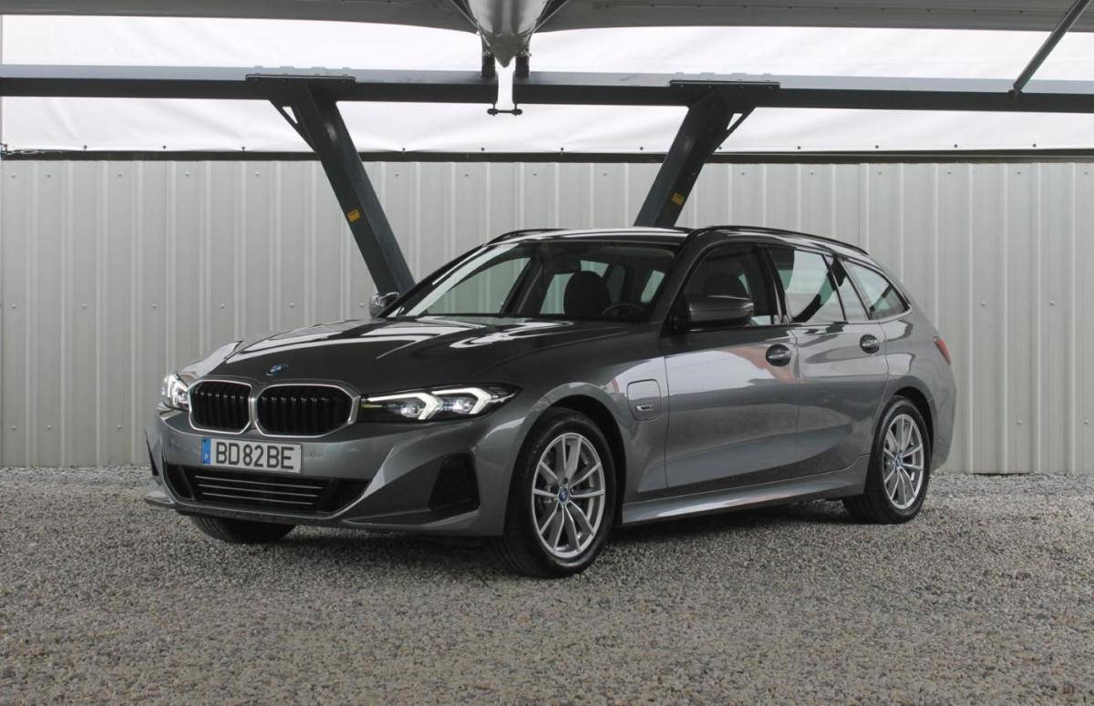 bmw-serie-3-2023-hibrido-a-gasolina-1998cc
