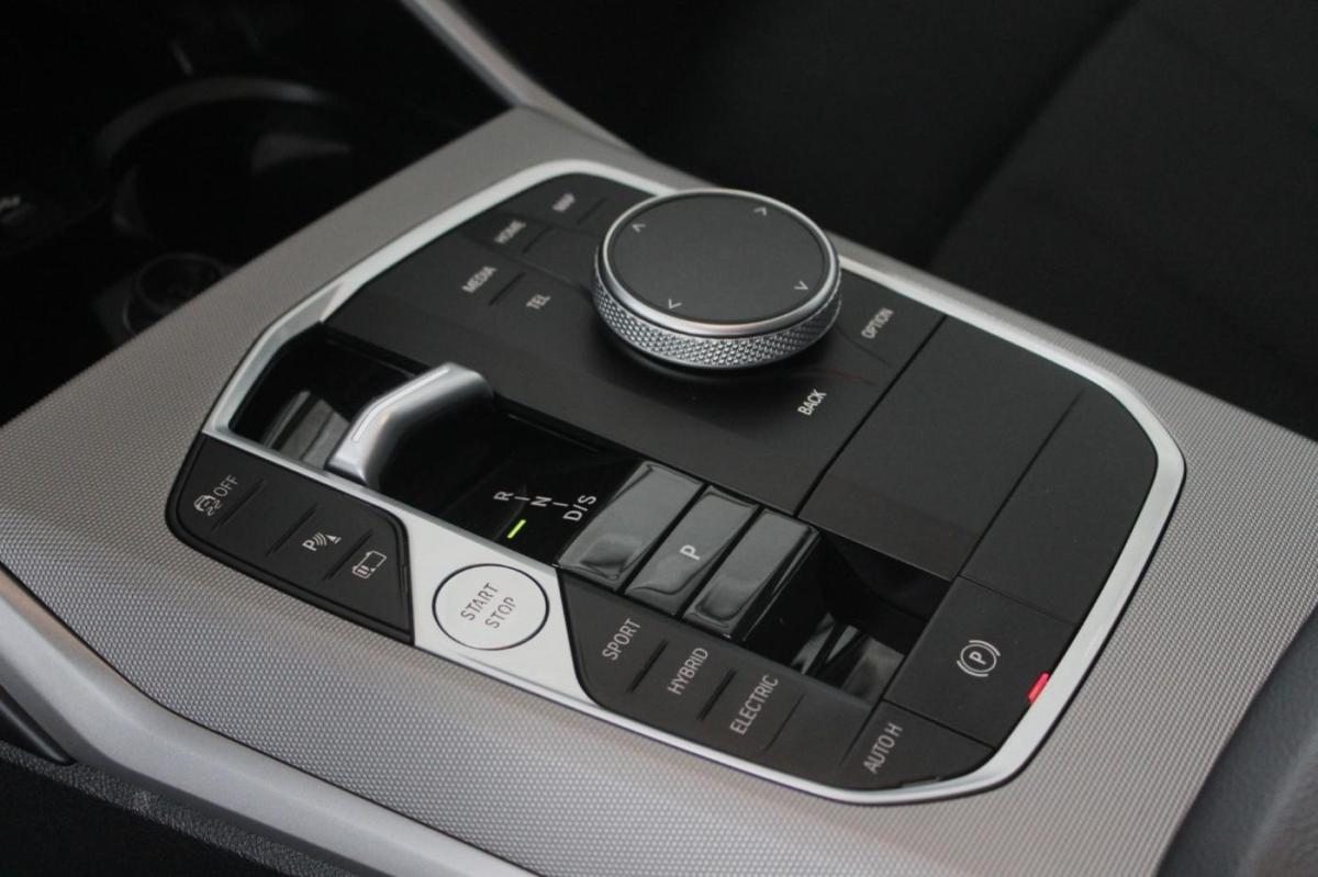 bmw-serie-3-2023-hibrido-a-gasolina-1998cc