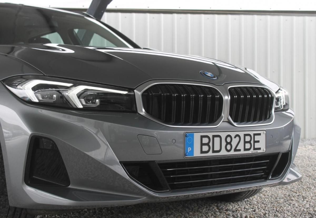 bmw-serie-3-2023-hibrido-a-gasolina-1998cc