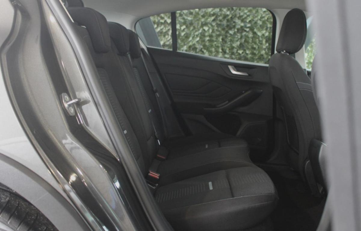 ford-focus-2023-gasolina-998cc
