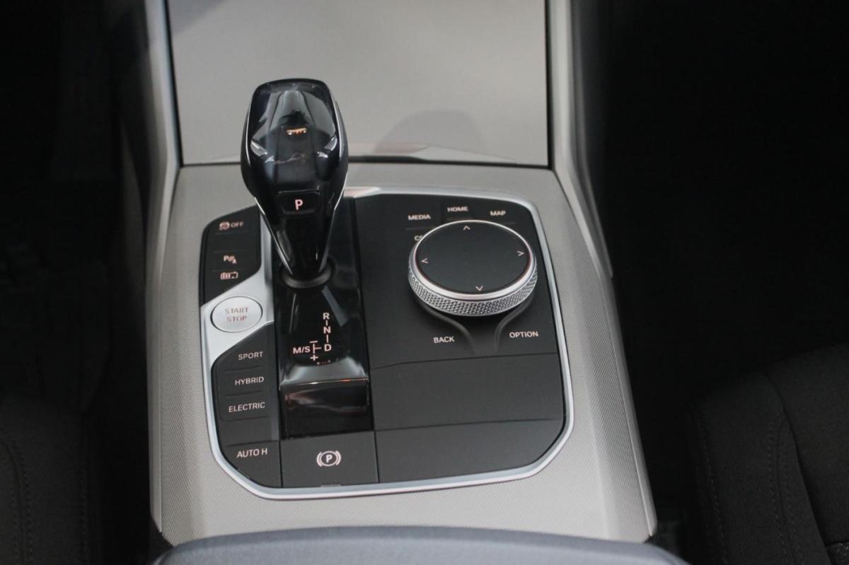 bmw-serie-3-2021-hibrido-a-gasolina-1998cc