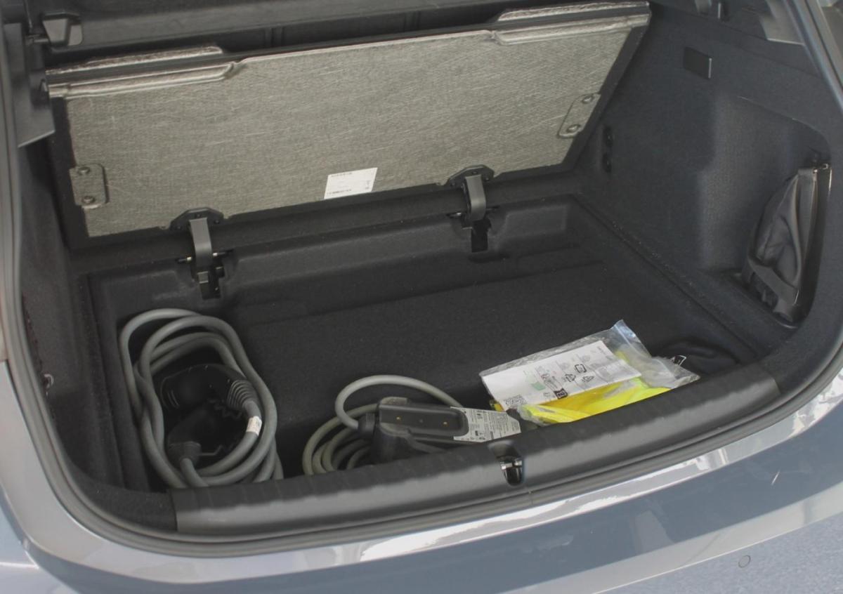 bmw-serie-2-2023-hibrido-a-gasolina-1499cc