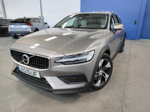 volvo-v60-cross-country-2022-diesel-1969cc