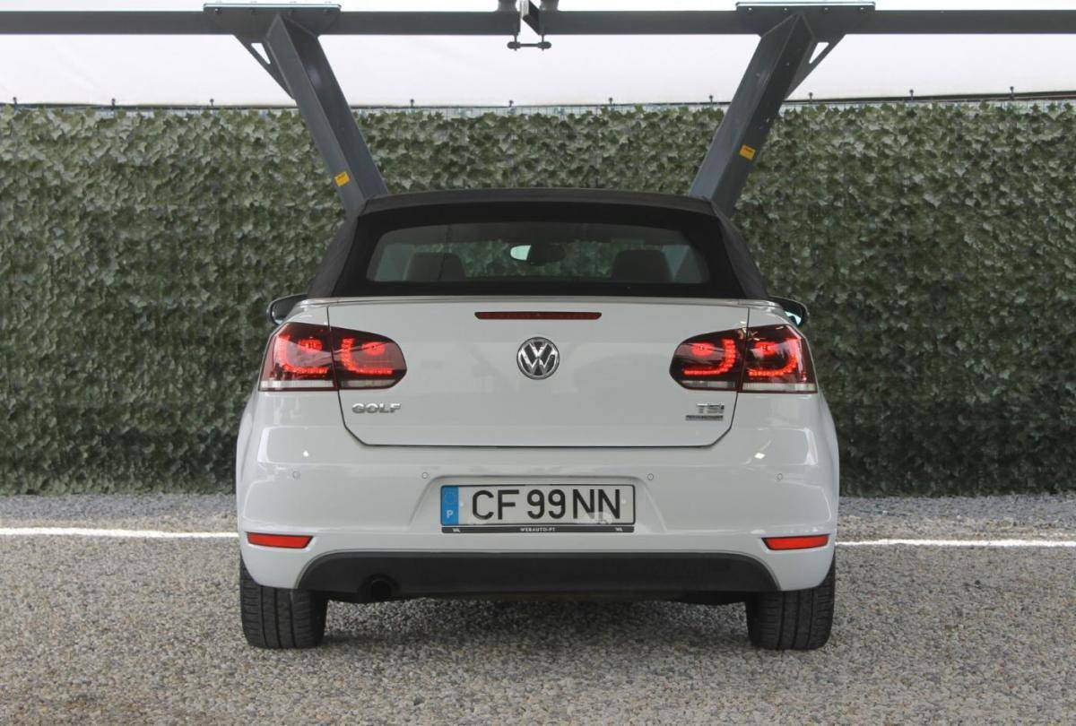 volkswagen-golf-cabriolet-2012-gasolina-1197cc