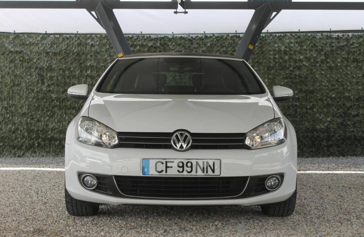 volkswagen-golf-cabriolet-2012-gasolina-1197cc