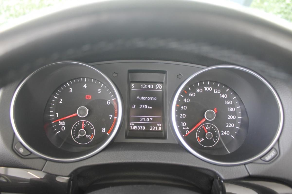 volkswagen-golf-cabriolet-2012-gasolina-1197cc