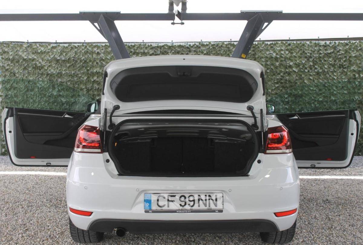 volkswagen-golf-cabriolet-2012-gasolina-1197cc