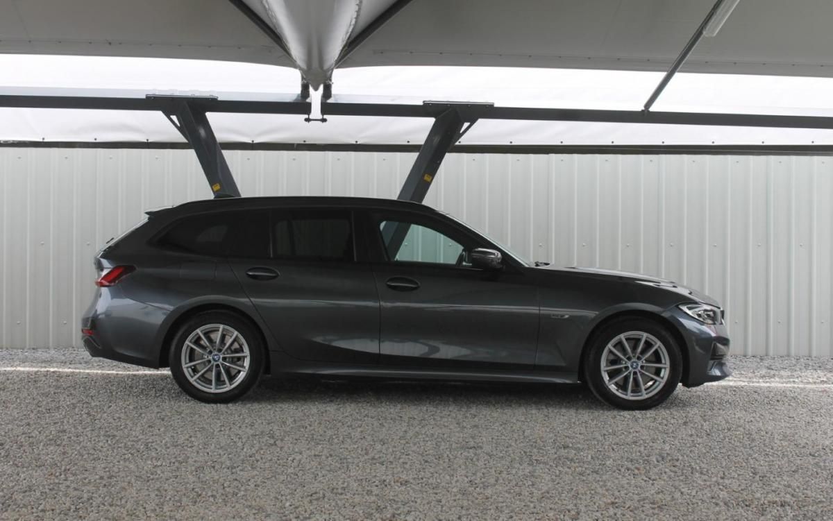bmw-serie-3-2022-hibrido-a-gasolina-1998cc