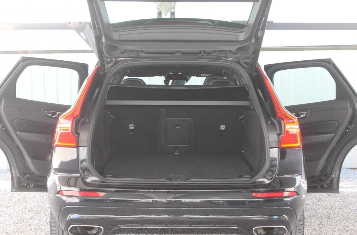 volvo-xc60-2017-hibrido-a-gasolina-1969cc