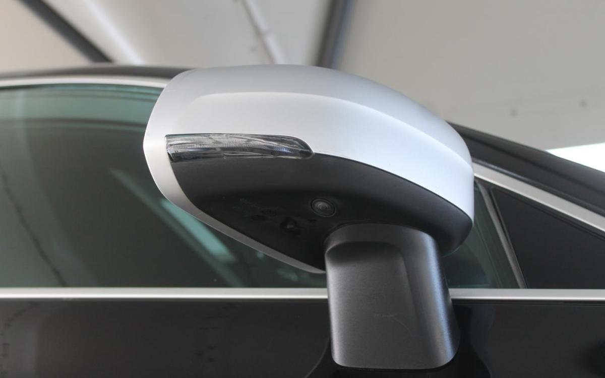 volvo-xc60-2017-hibrido-a-gasolina-1969cc