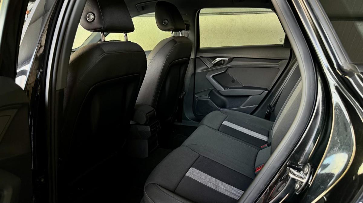 audi-a3-sportback-2023-diesel-1968cc