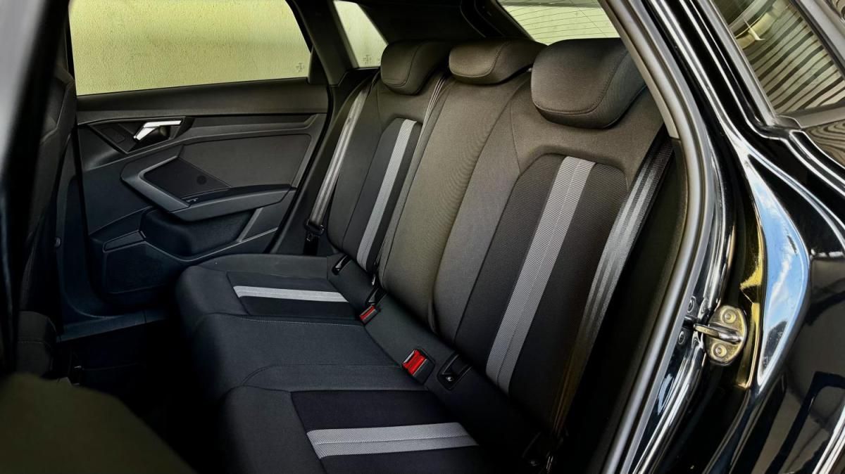 audi-a3-sportback-2023-diesel-1968cc