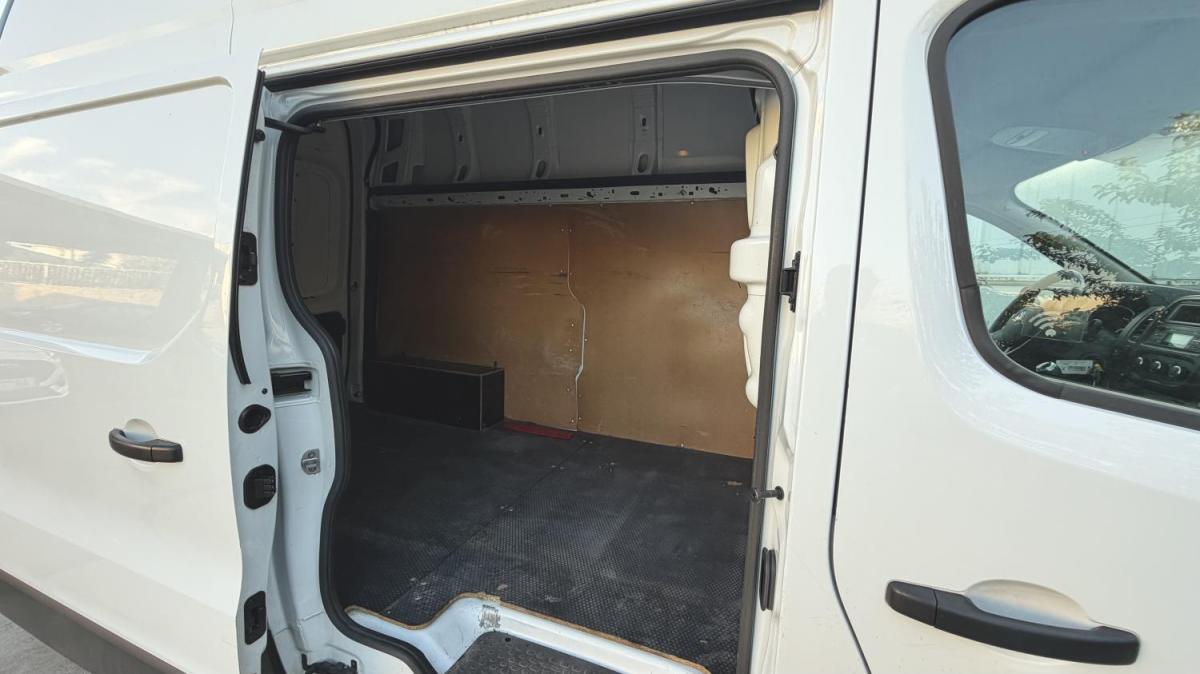 renault-trafic-2021-diesel-1997cc