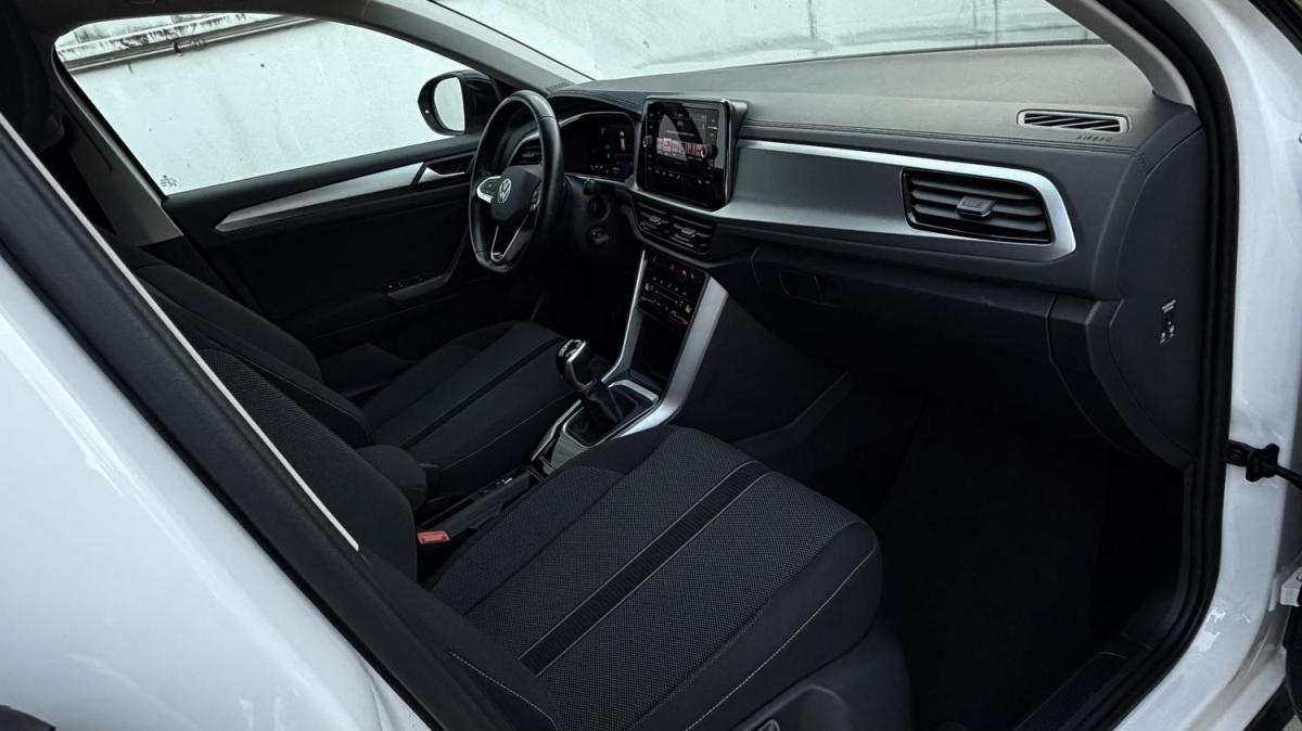 volkswagen-t-roc-2023-gasolina-1498cc