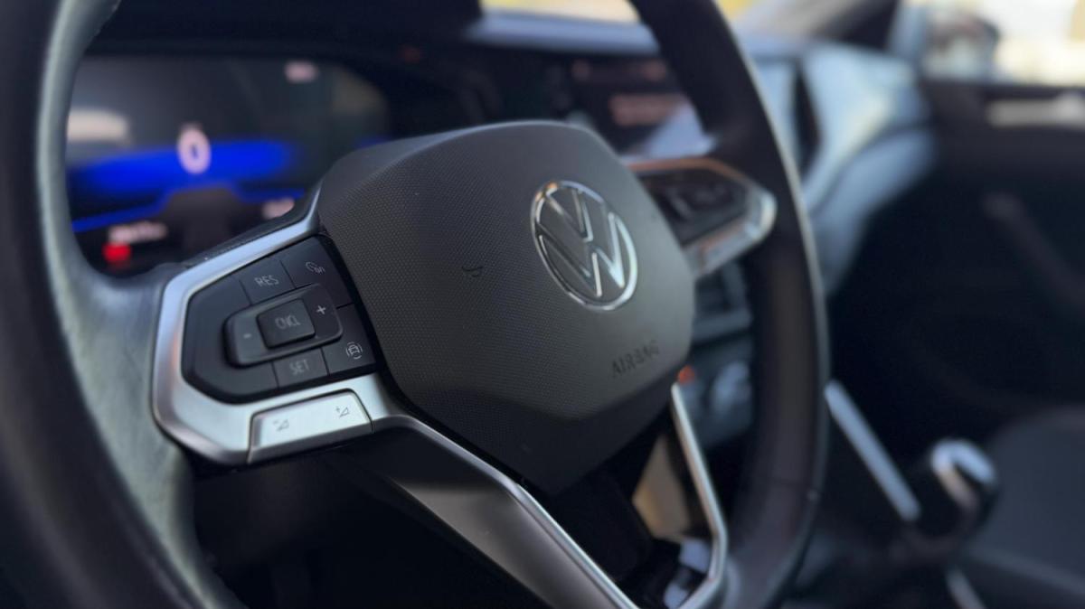 volkswagen-polo-2024-gasolina-999cc