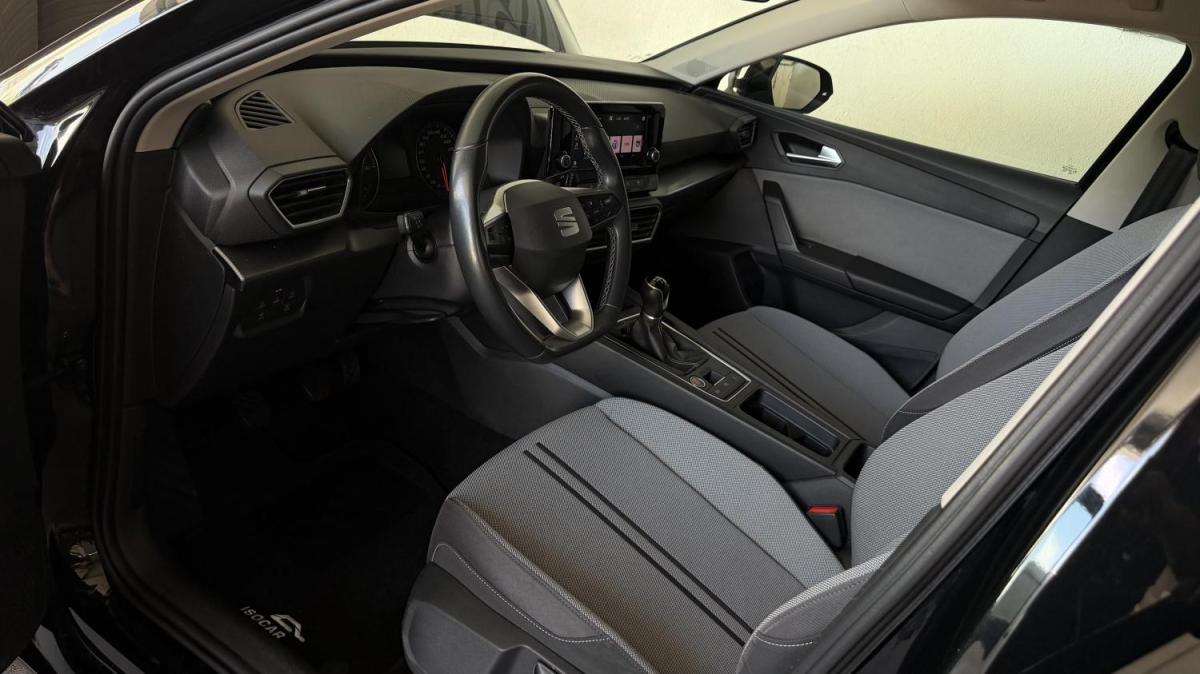 seat-leon-2023-diesel-1968cc