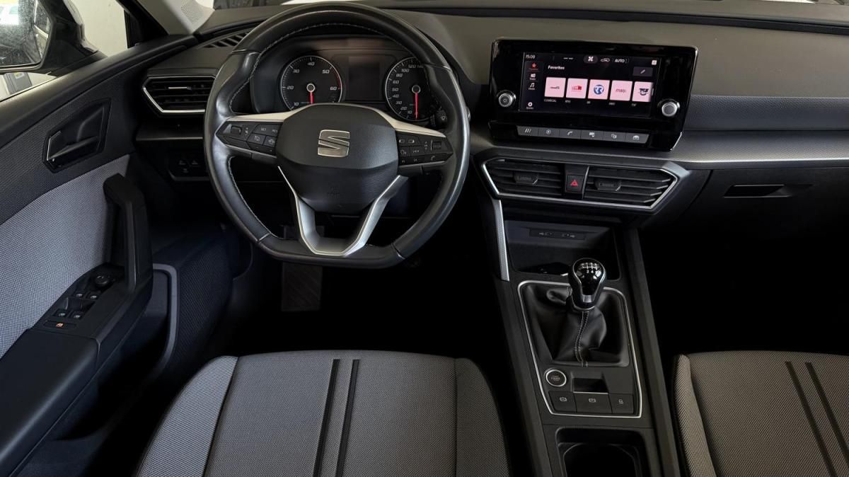 seat-leon-2023-diesel-1968cc