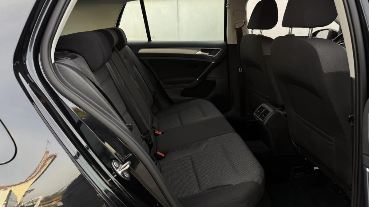 volkswagen-golf-2016-diesel-1598cc