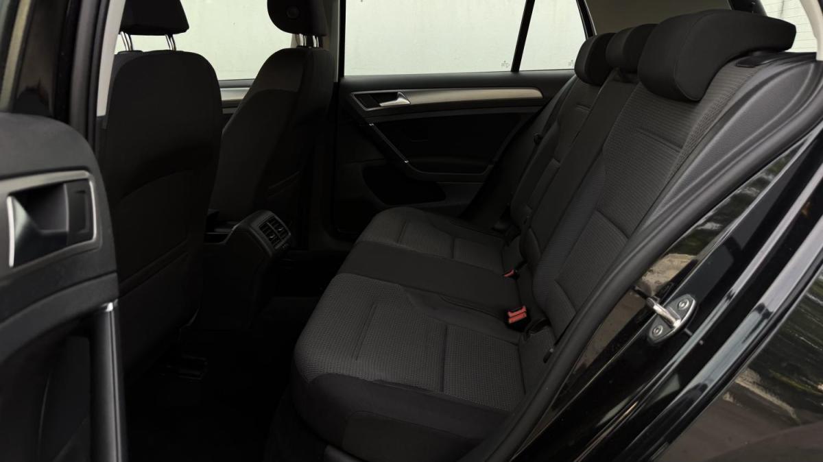 volkswagen-golf-2016-diesel-1598cc