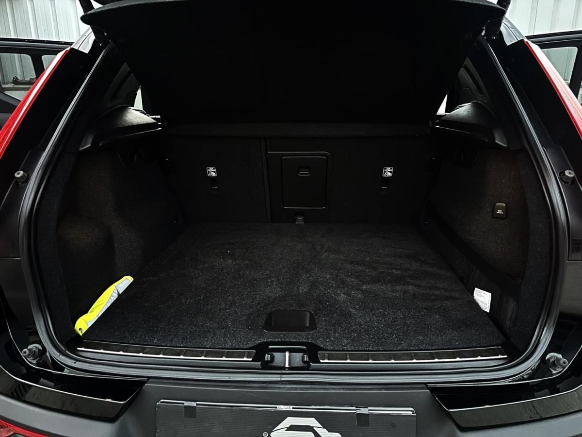 volvo-xc40-2020-hibrido-a-gasolina-1477cc