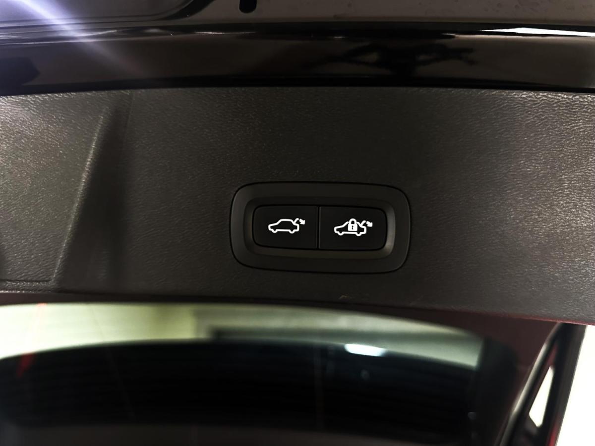 volvo-xc40-2020-hibrido-a-gasolina-1477cc