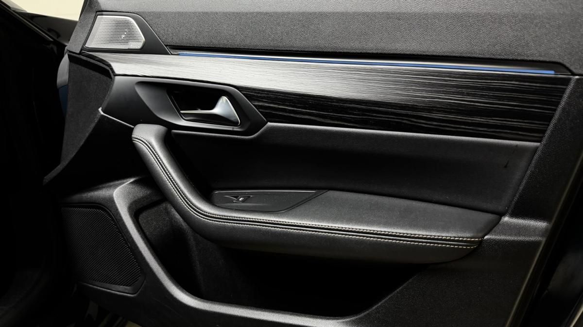 peugeot-508-sw-2021-hibrido-a-gasolina-1598cc