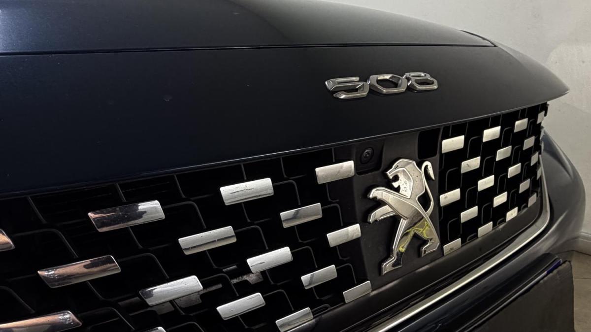 peugeot-508-sw-2021-hibrido-a-gasolina-1598cc