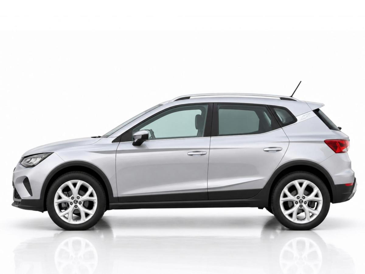seat-arona-2023-gasolina-999cc