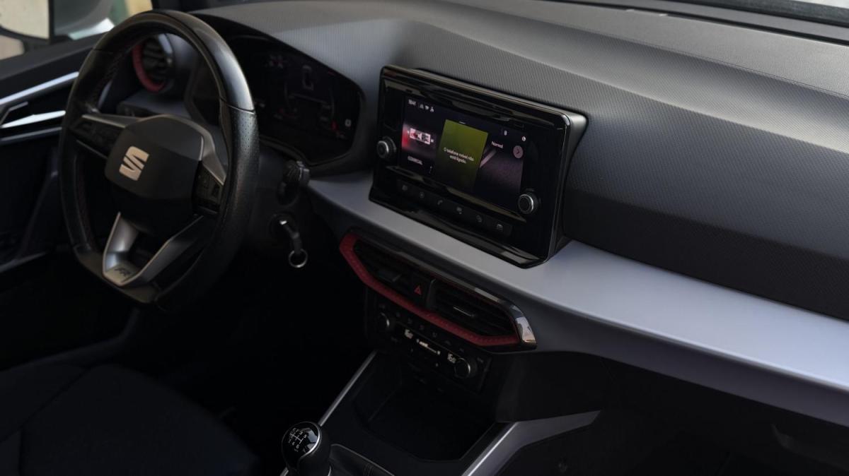 seat-arona-2023-gasolina-999cc