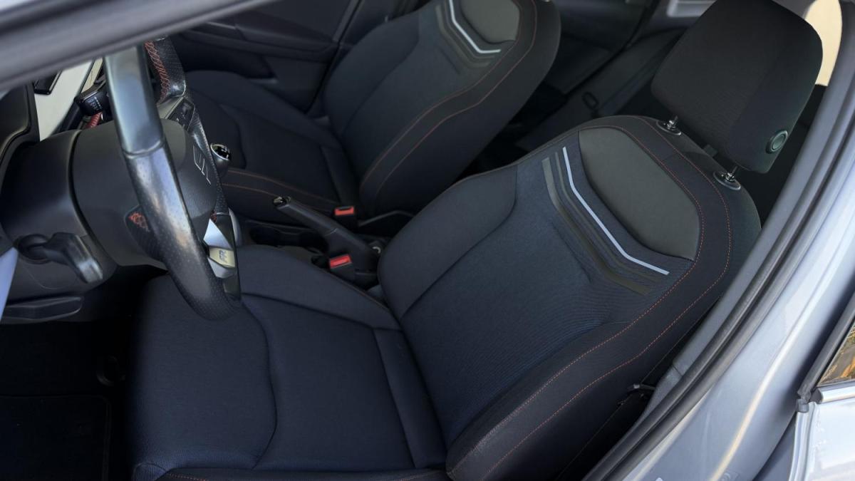 seat-arona-2023-gasolina-999cc