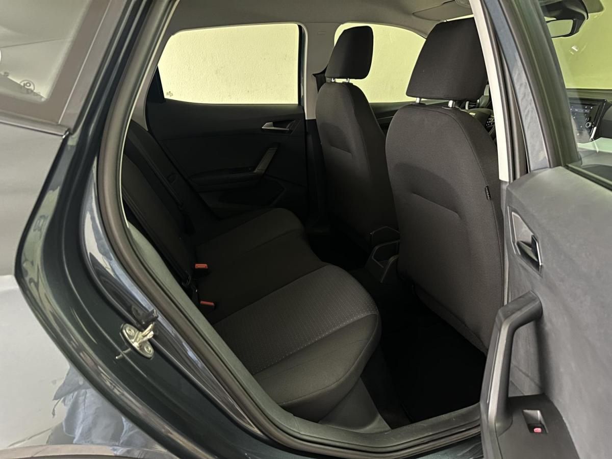 seat-arona-2023-gasolina-999cc
