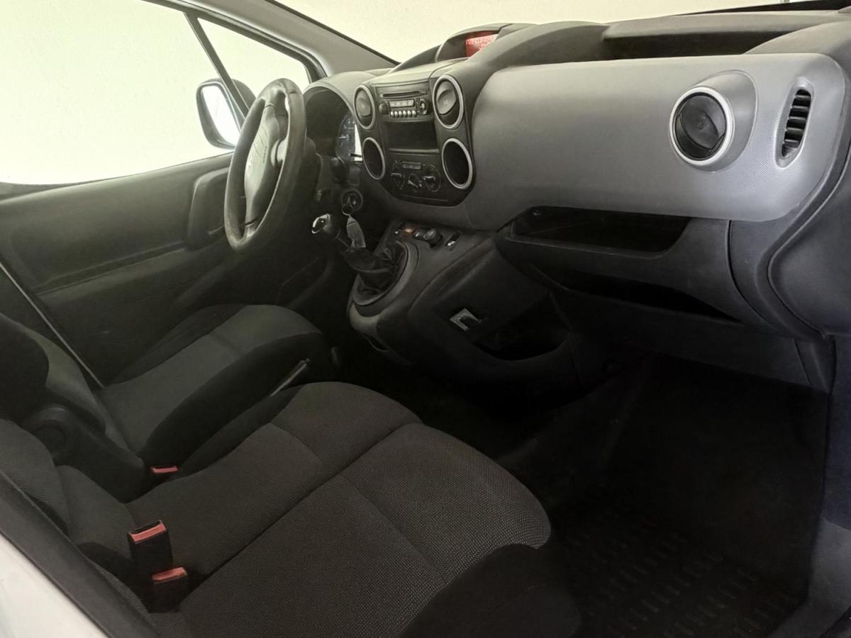 peugeot-partner-2017-diesel-1560cc