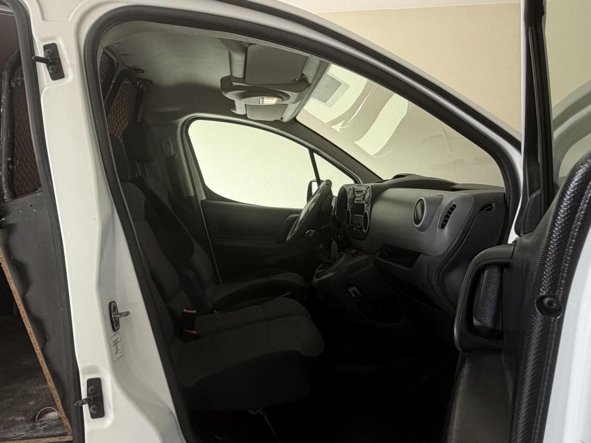 peugeot-partner-2017-diesel-1560cc