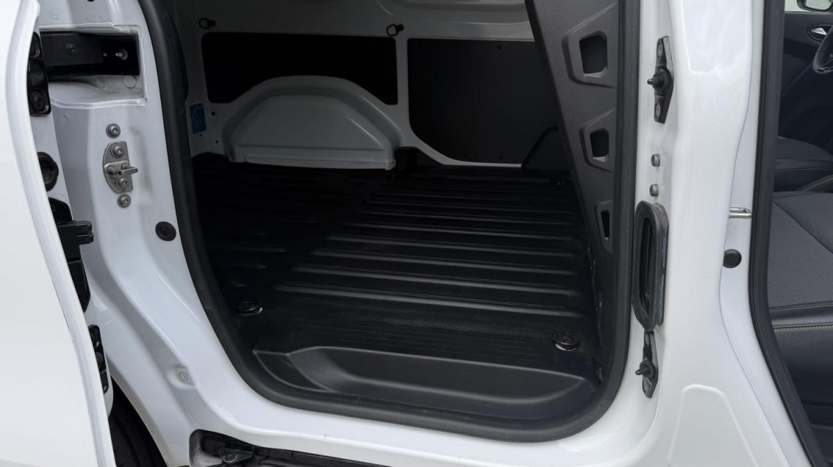 renault-kangoo-2022-diesel-1461cc