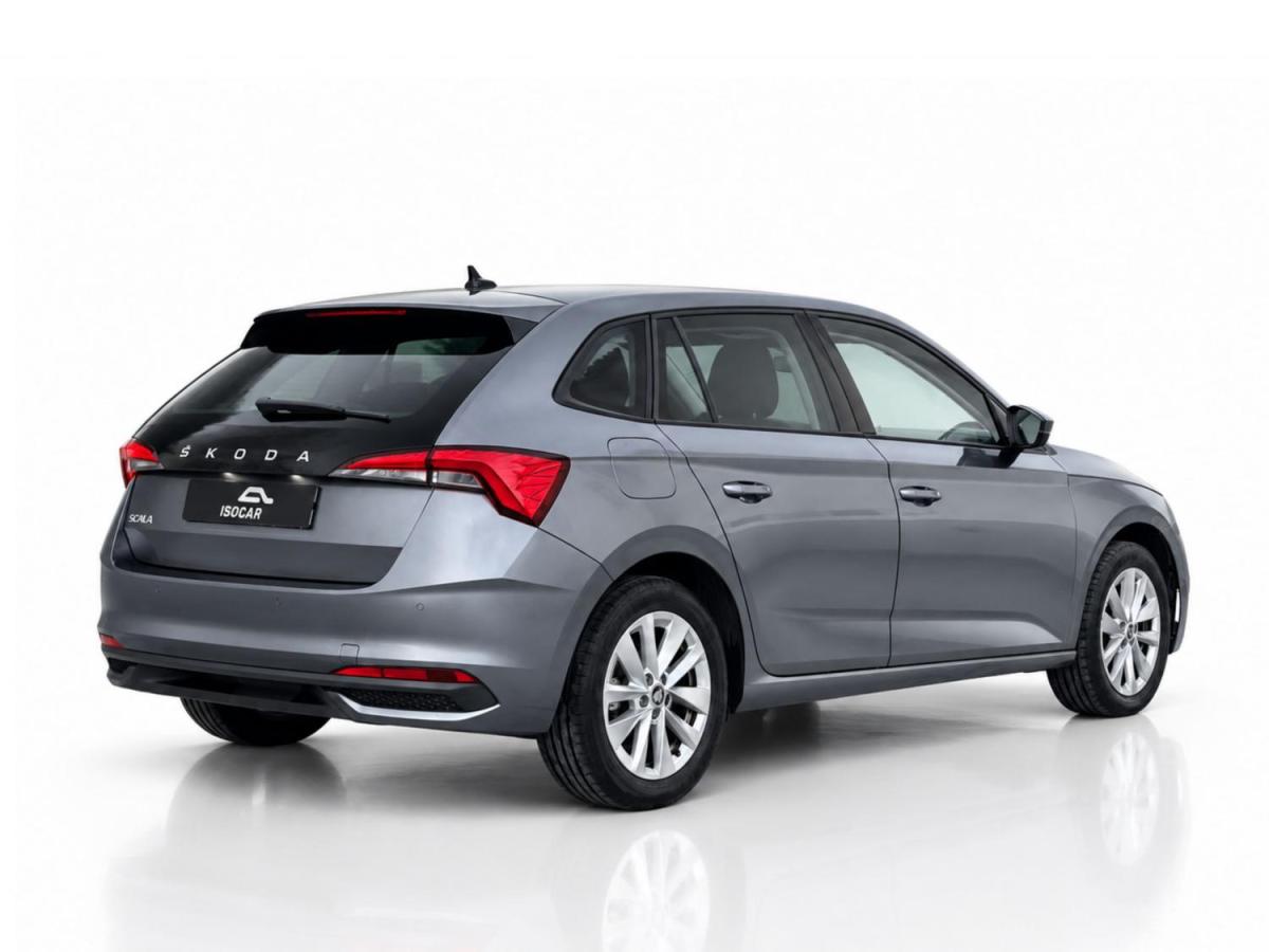 skoda-scala-2025-gasolina-999cc