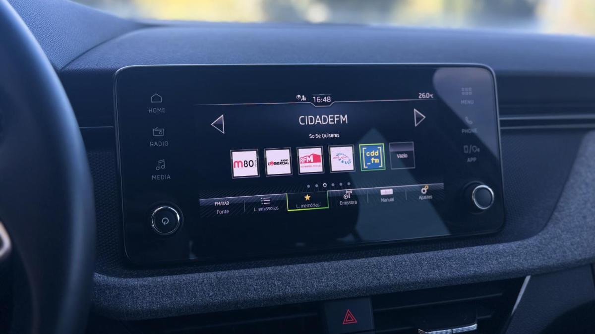 skoda-scala-2025-gasolina-999cc