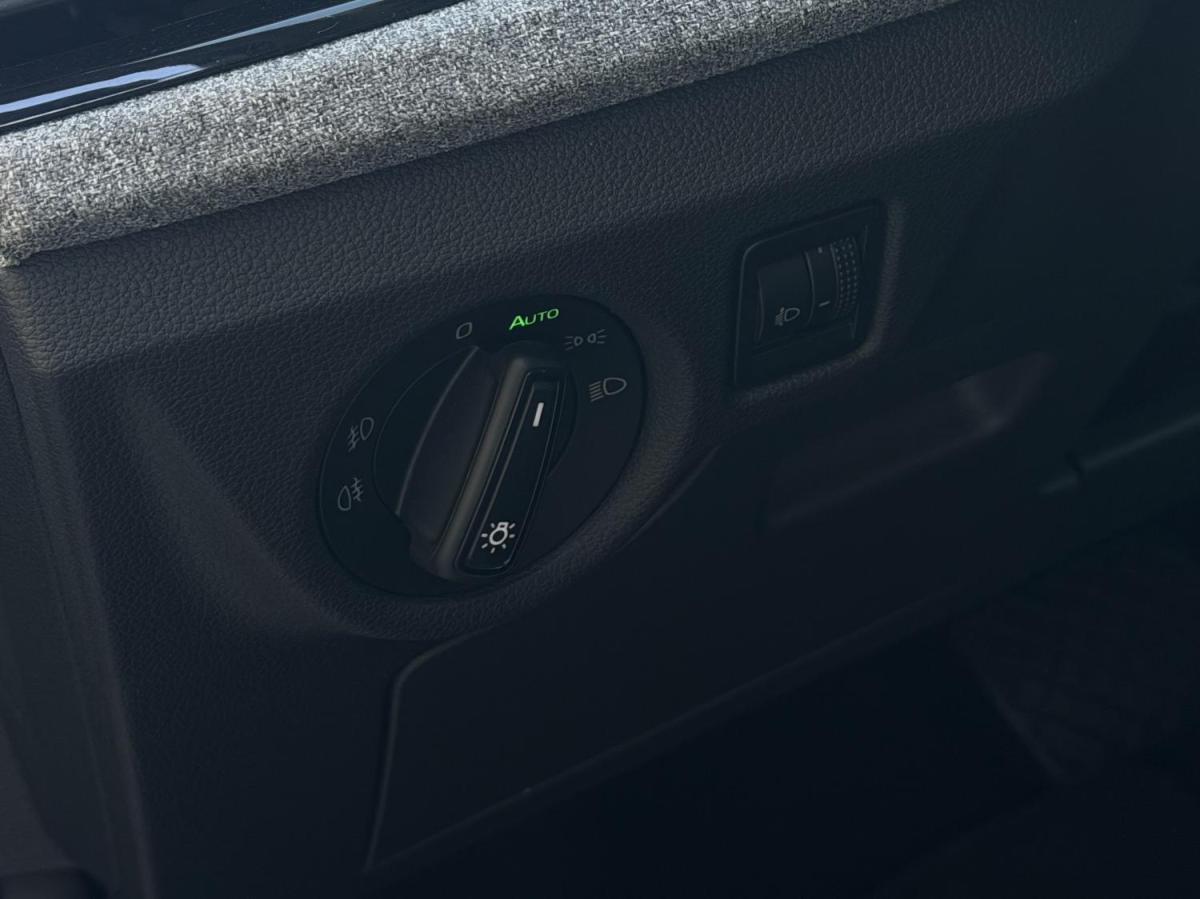 skoda-scala-2025-gasolina-999cc