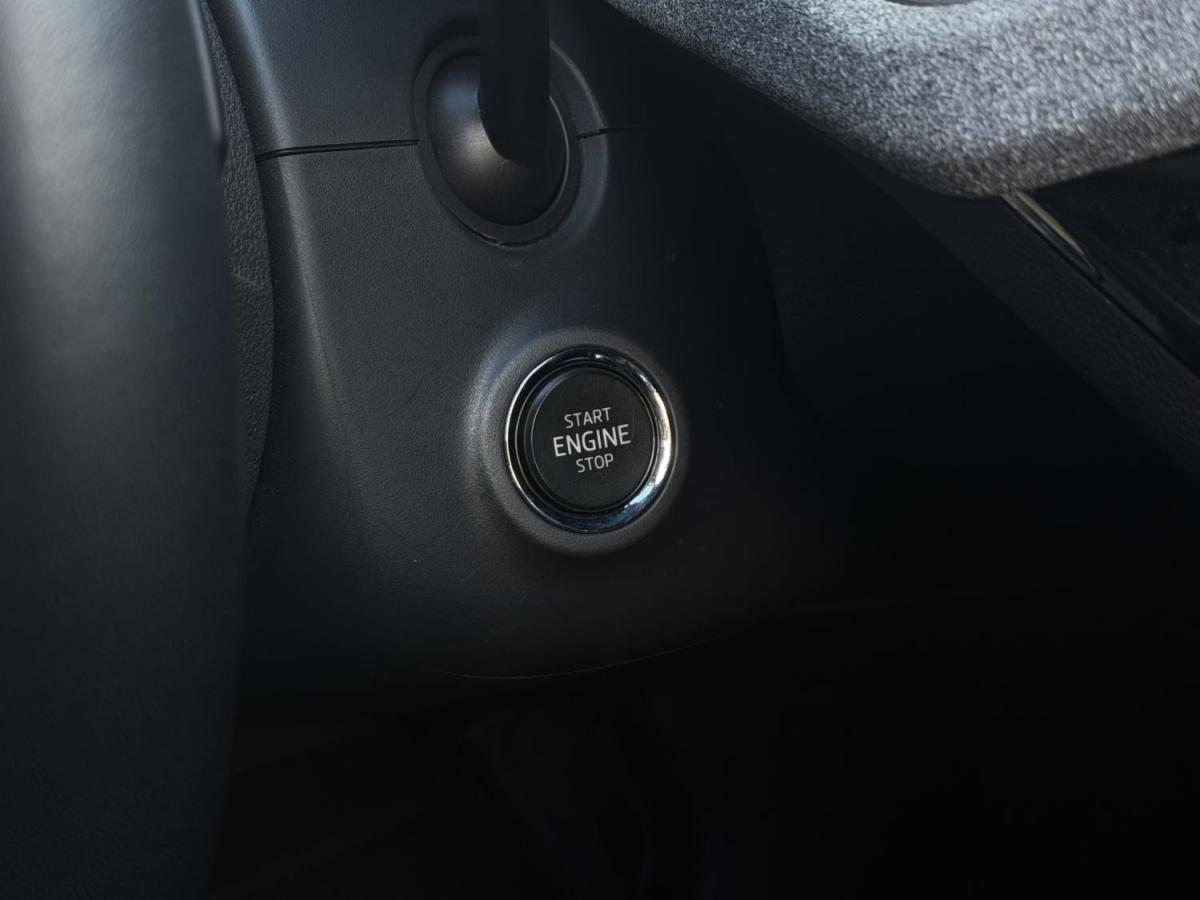 skoda-scala-2025-gasolina-999cc