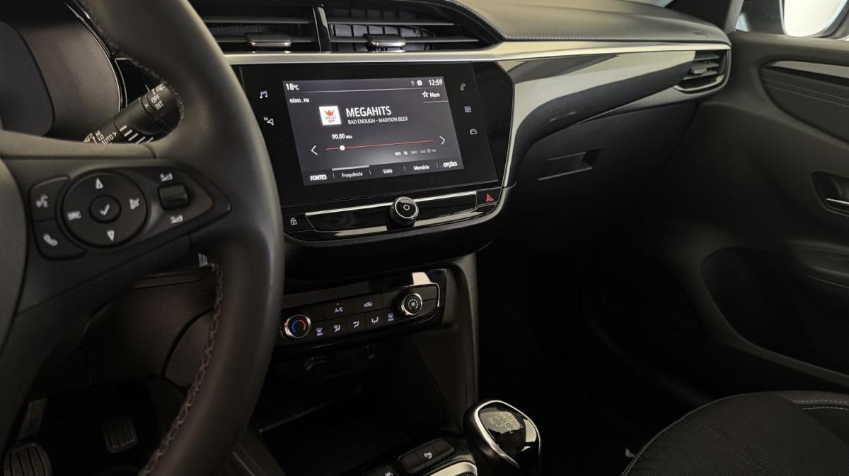 opel-corsa-2023-gasolina-1199cc