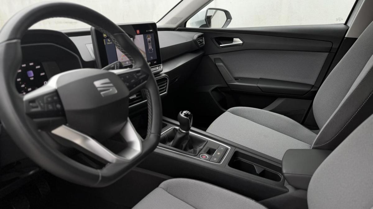 seat-leon-2024-diesel-1968cc