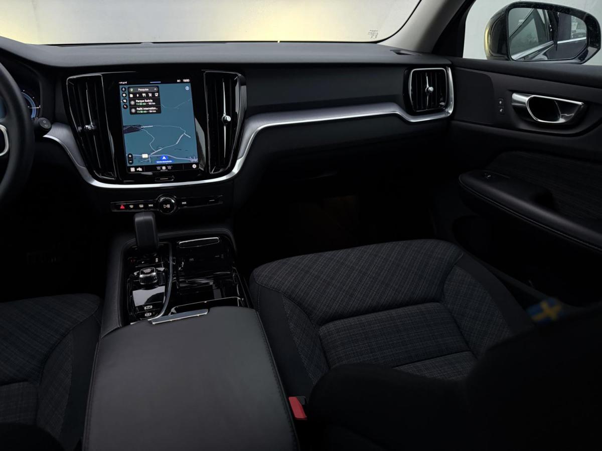 volvo-v60-2023-hibrido-a-gasolina-1969cc