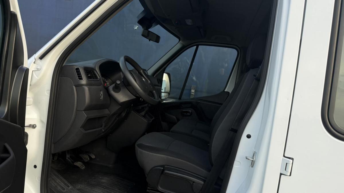 renault-master-2021-diesel-2298cc
