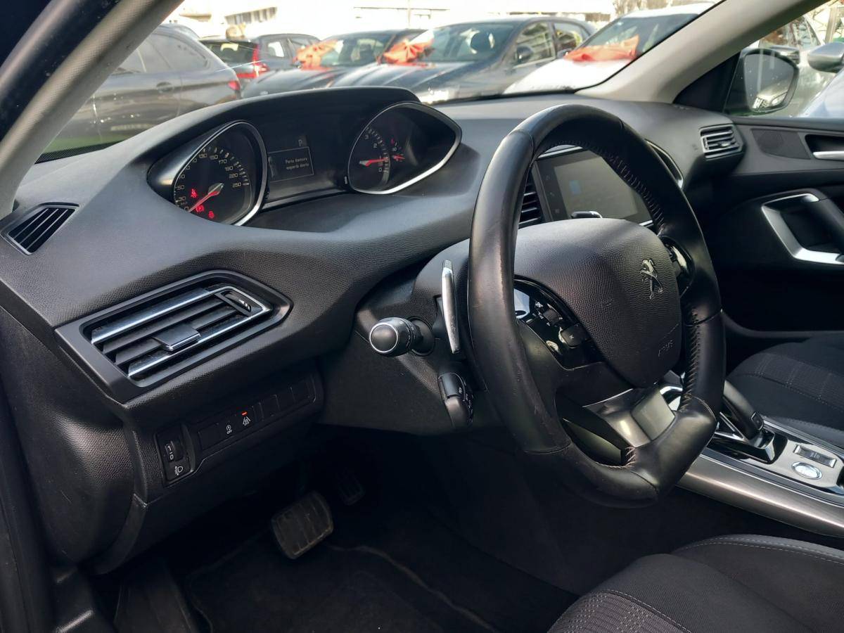 peugeot-308-2019-gasolina-1199cc